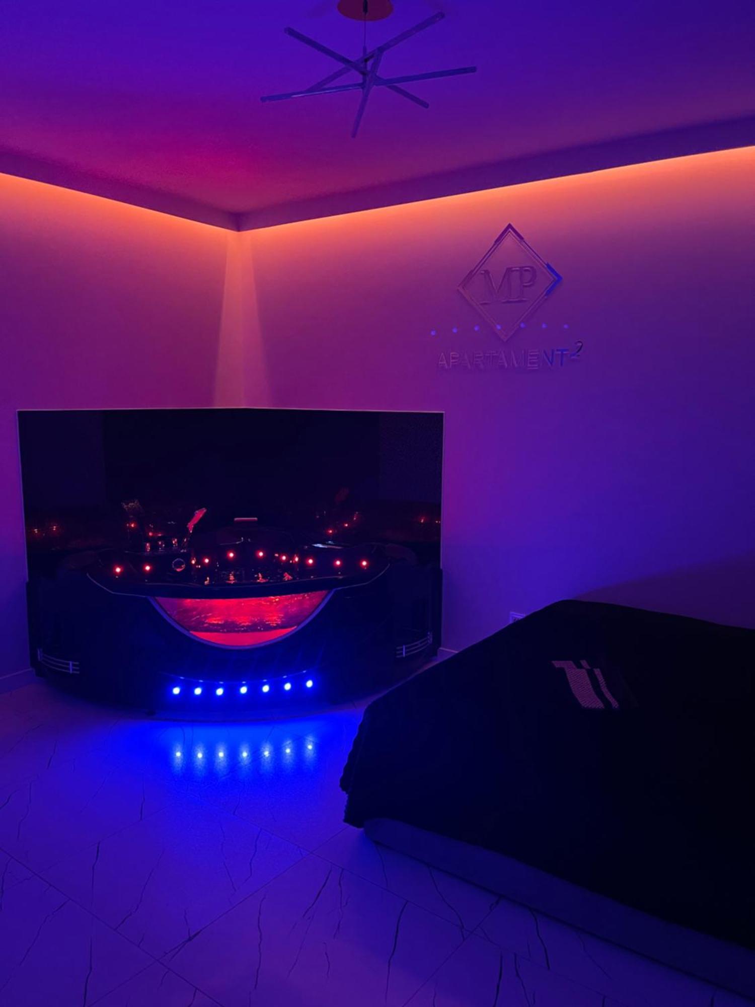 Mp Apartament 2 Bialystok Jacuzzi Eksteriør billede
